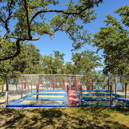 Camping Cozy Stacaravan In Glavotok With Wifi