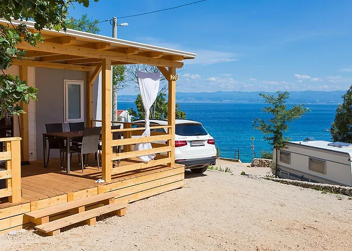 Campsite Cozy Stacaravan In Glavotok With Wifi Brzac