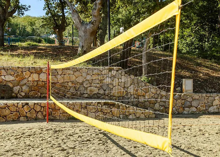 Cozy Stacaravan In Glavotok With Wifi Campsite 4*